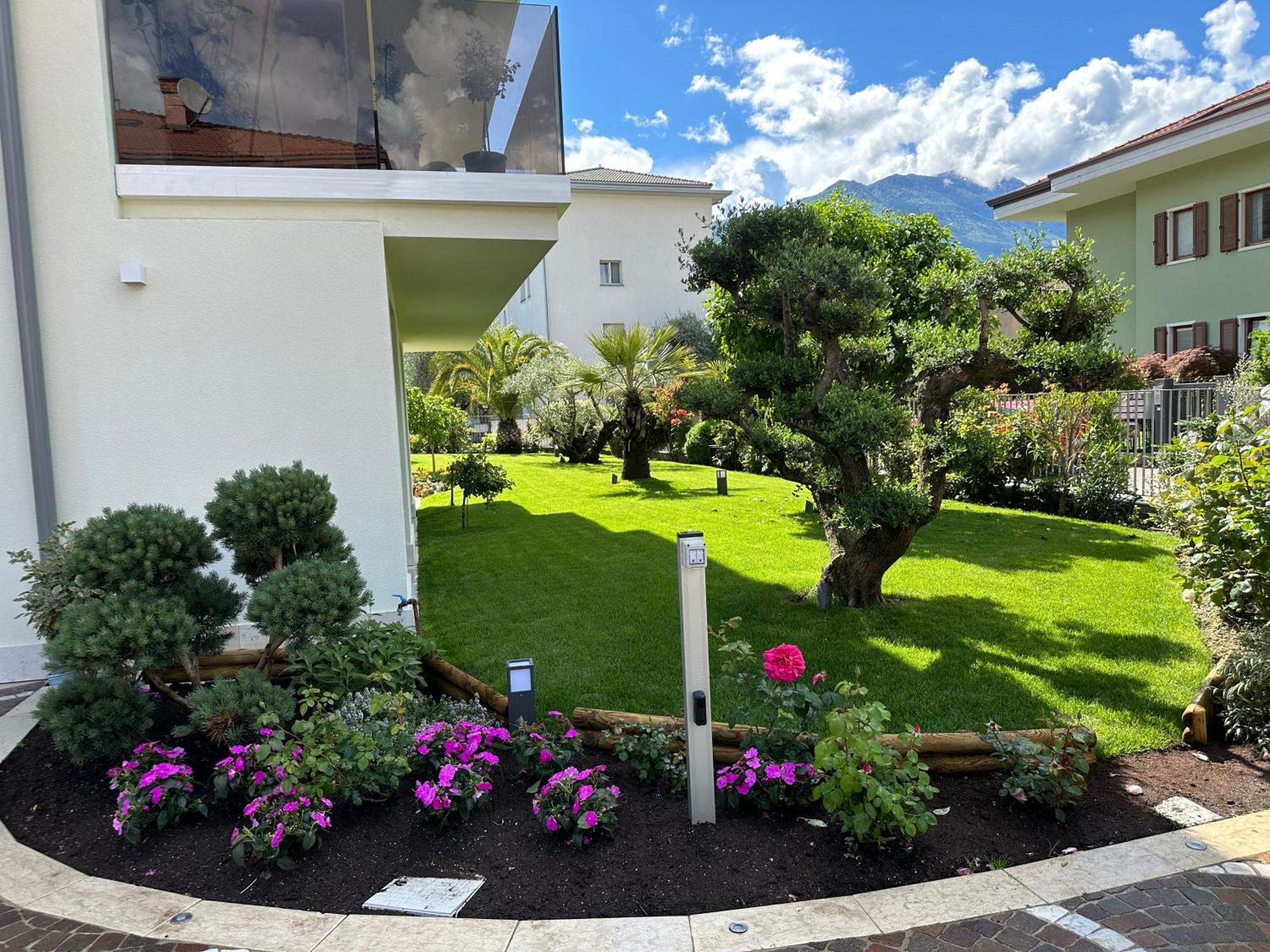 Residence Villa Dalila - Appartamento Dalila リーヴァ・デル・ガルダ エクステリア 写真